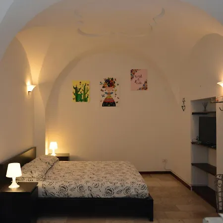 度假居 Frida Accogliente Casa In Pietra 普蒂尼亚诺